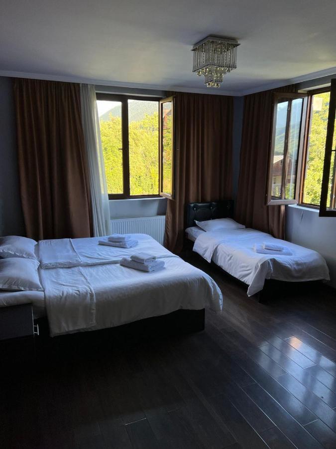 Monte Bianco Bed & Breakfast Mestia Ngoại thất bức ảnh